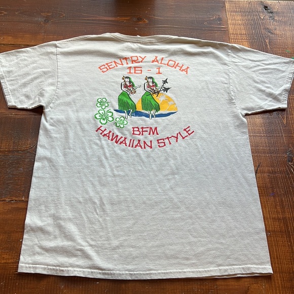 Vintage Hawaii red hawks shirt - Picture 2 of 5